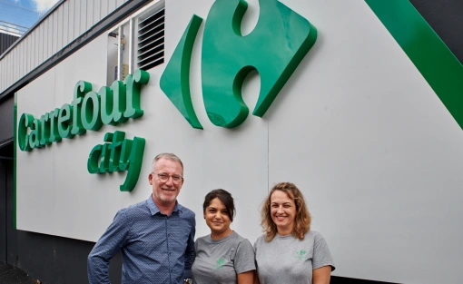 CARREFOUR CITY TROIS MARES : NOUVEAU LOOK, NOUVELLE AMBIANCE